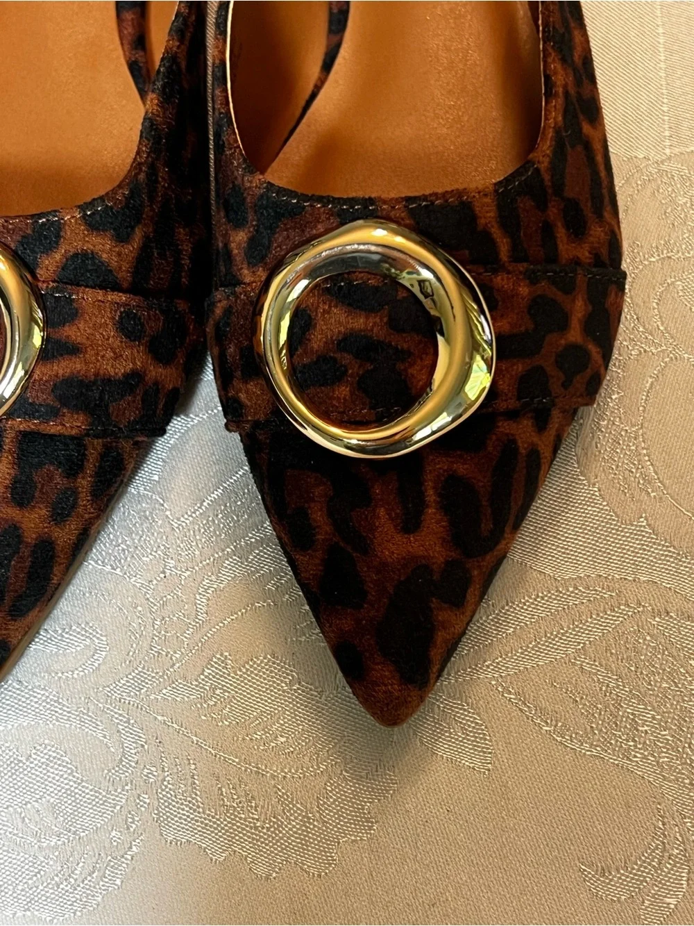 Leopard Print Size 8 & 10 Women's Pointed Mules with Gold Ring - Picture 4 of 15